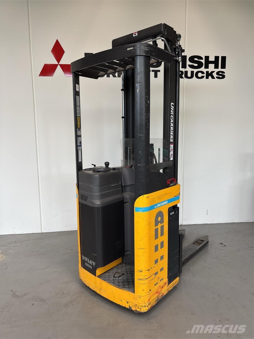 Atlet A160 보행식 리치 지게차