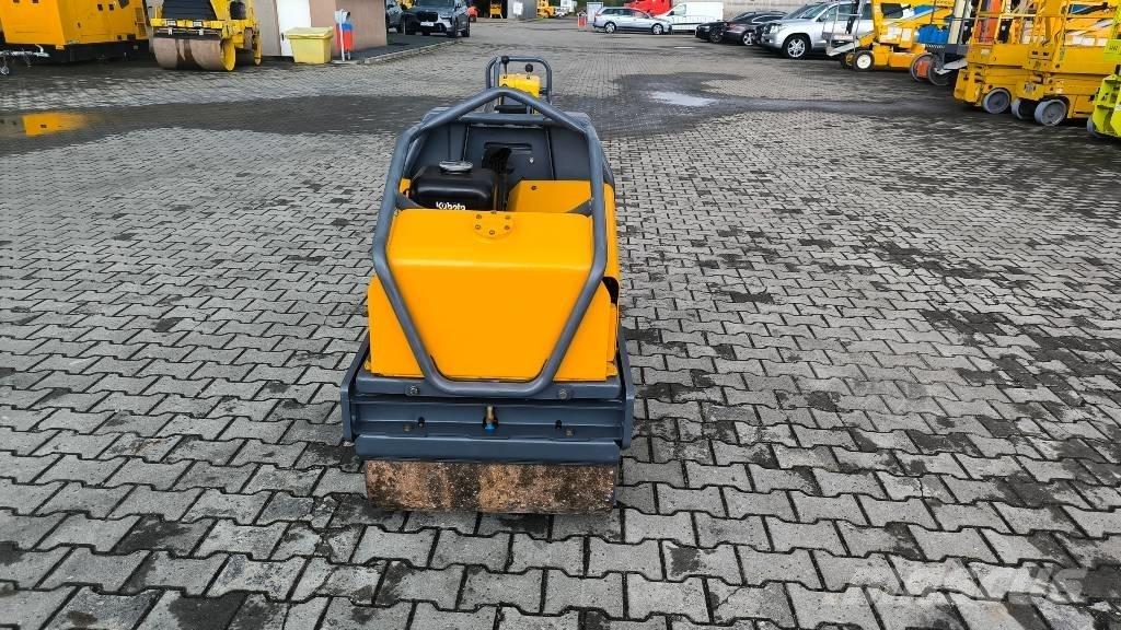 Belle TDX 650 기타 롤러