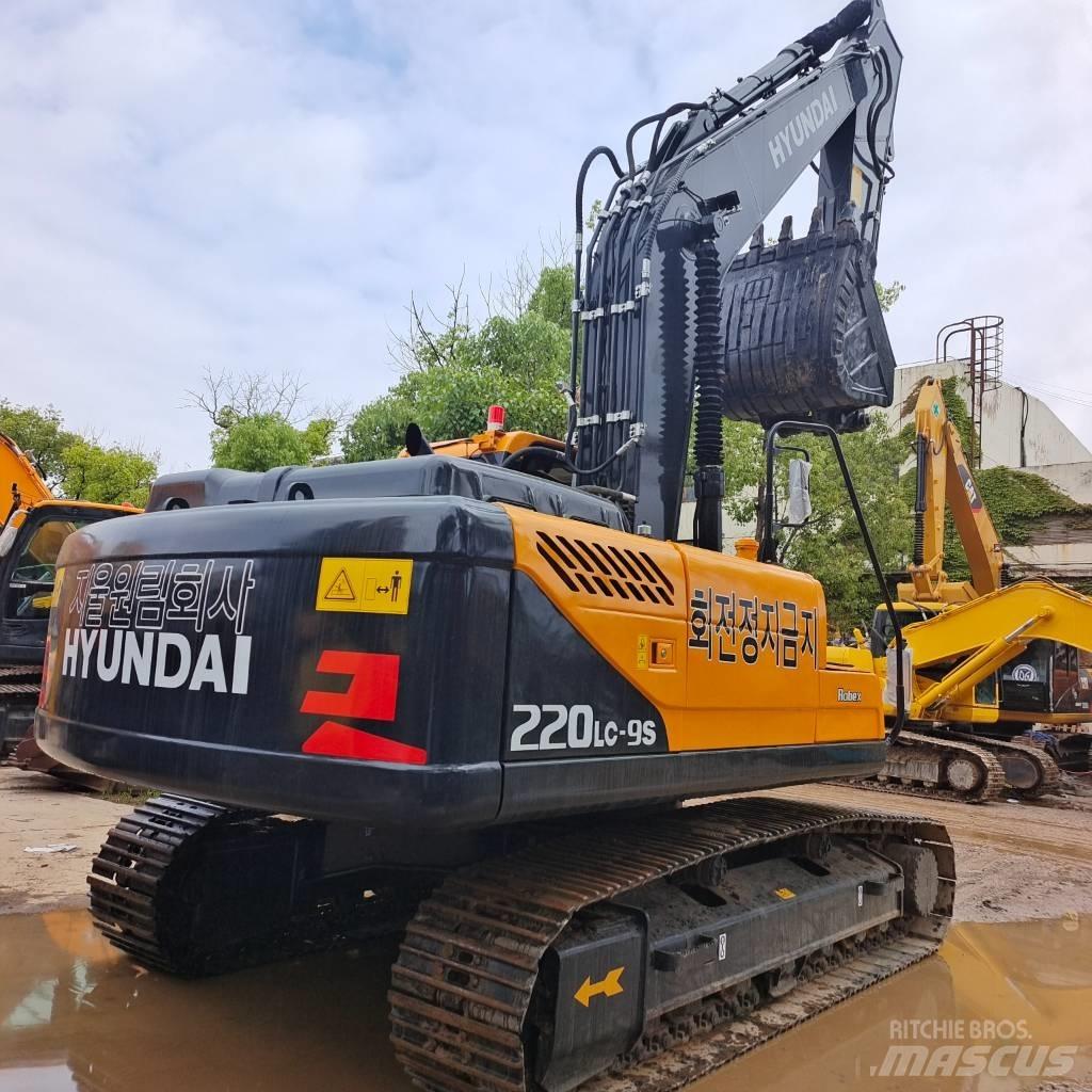 Hyundai 220lc-9s 대형 굴삭기 29톤 이상