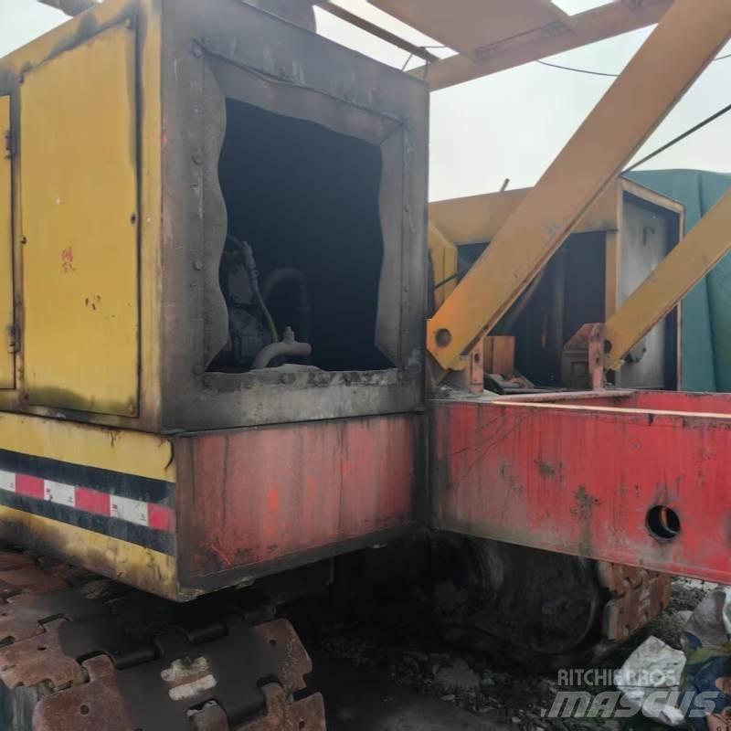 Hitachi KH180 트랙 크레인