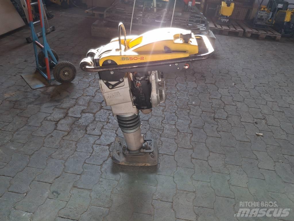 Wacker Neuson BS50-2 탬퍼