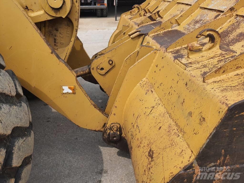 CAT 966 E  휠로우더