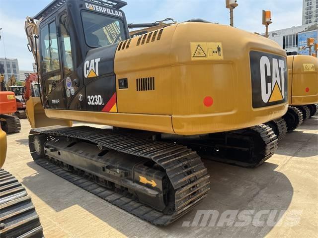 CAT 323 D L 대형 굴삭기 29톤 이상