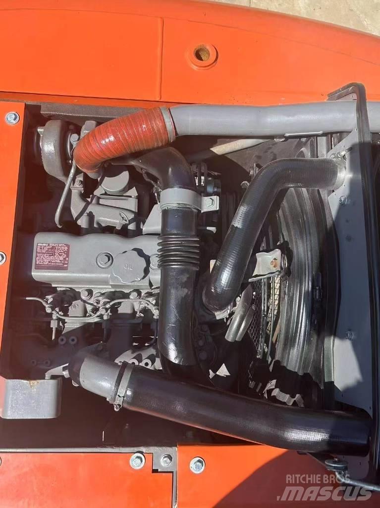 Hitachi ZX 120 대형 굴삭기 29톤 이상