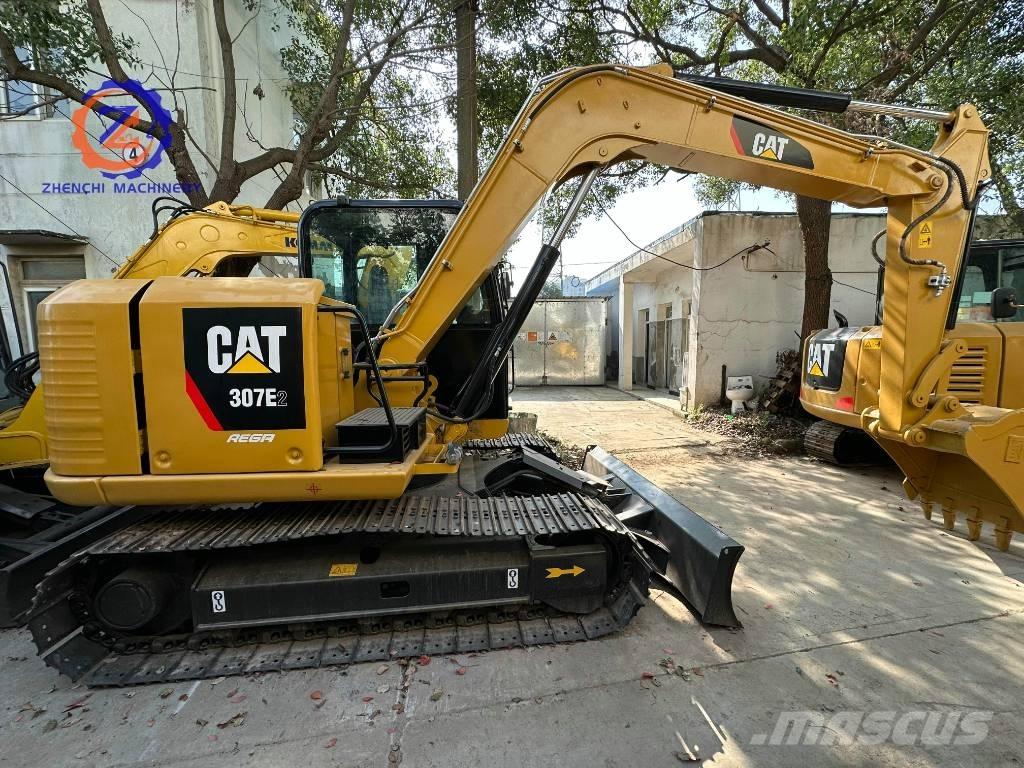 CAT 307 E2 중형굴삭기 7톤-28톤
