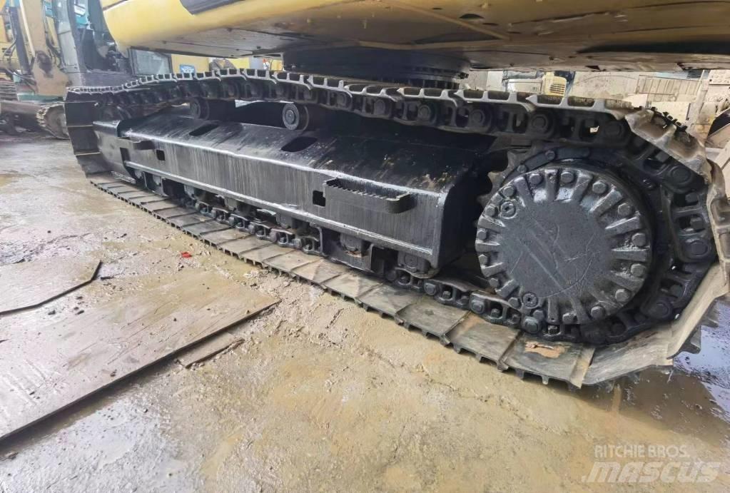 CAT 320CL 대형 굴삭기 29톤 이상