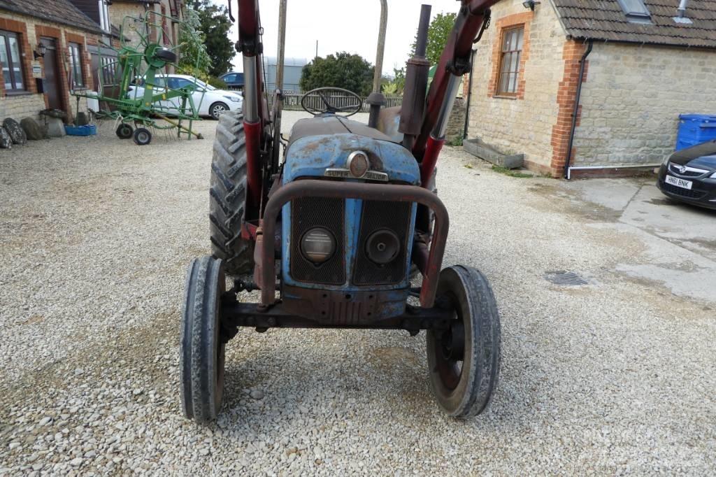 Fordson Super Major 트랙터