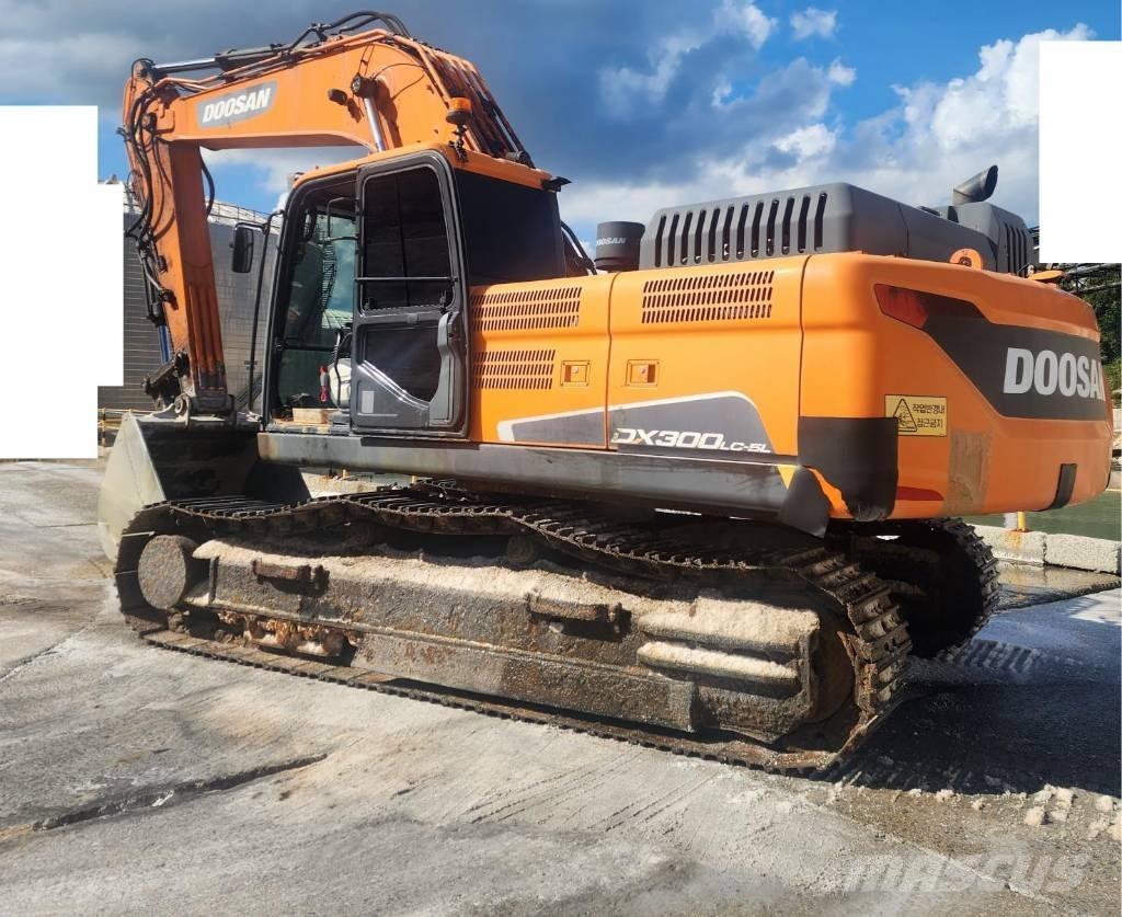 Doosan DX300LC-5L 대형 굴삭기 29톤 이상