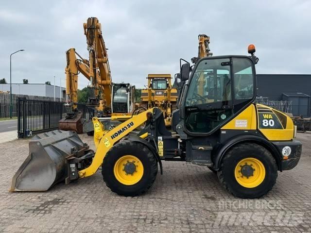 Komatsu WA 80-5  휠로우더