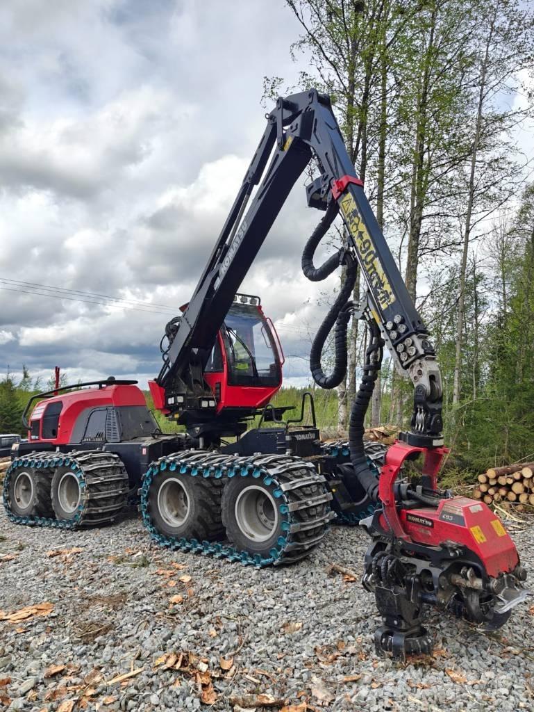 Komatsu 901 XC 원목 하베스터