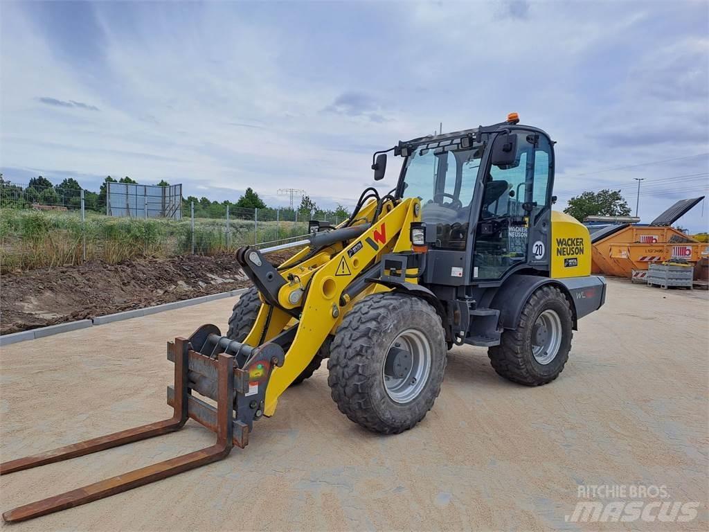 Wacker Neuson WL60  휠로우더