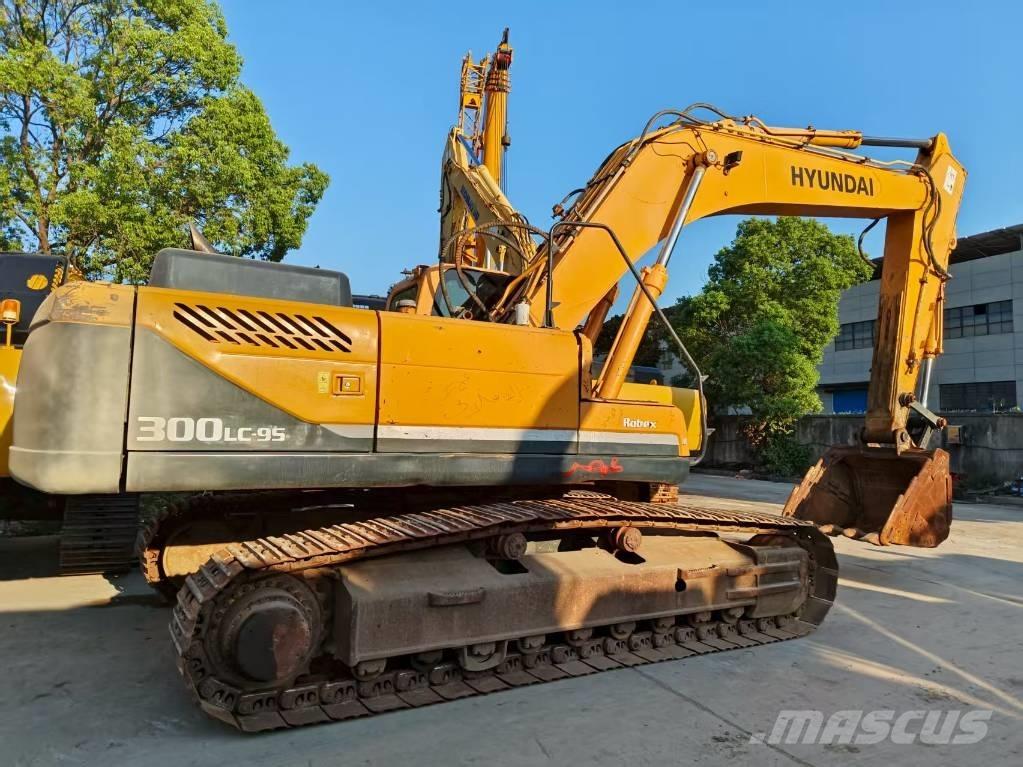 Hyundai R300LC-9S 대형 굴삭기 29톤 이상