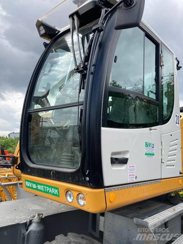 Liebherr A 918  휠 굴삭기