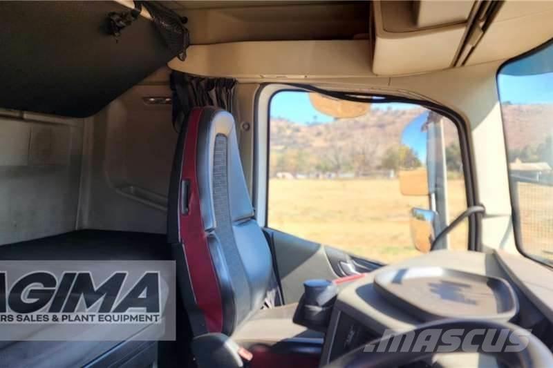 Volvo FH440 기타 트럭