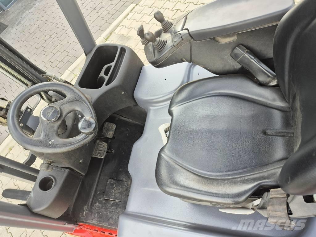 Linde E16-02 전동 지게차