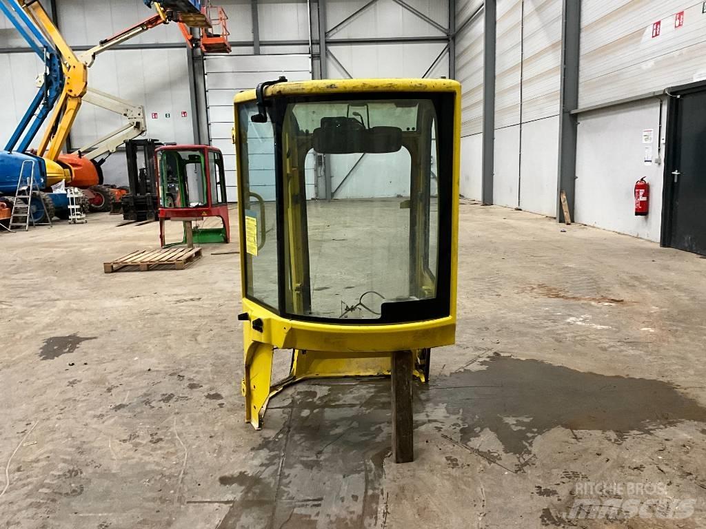 Yanmar Vio 20 / vio 25 캐빈 및 인테리어