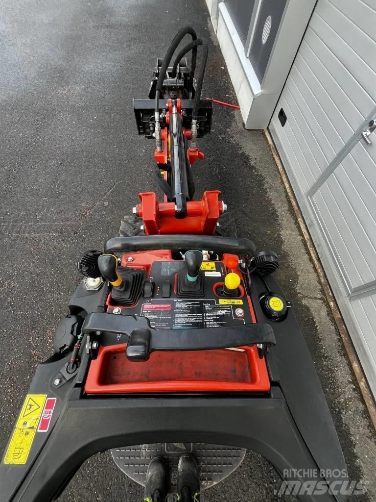 Ditch Witch R300 트렌처