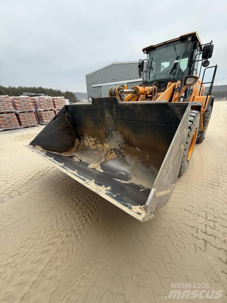 Hyundai HL 960  휠로우더