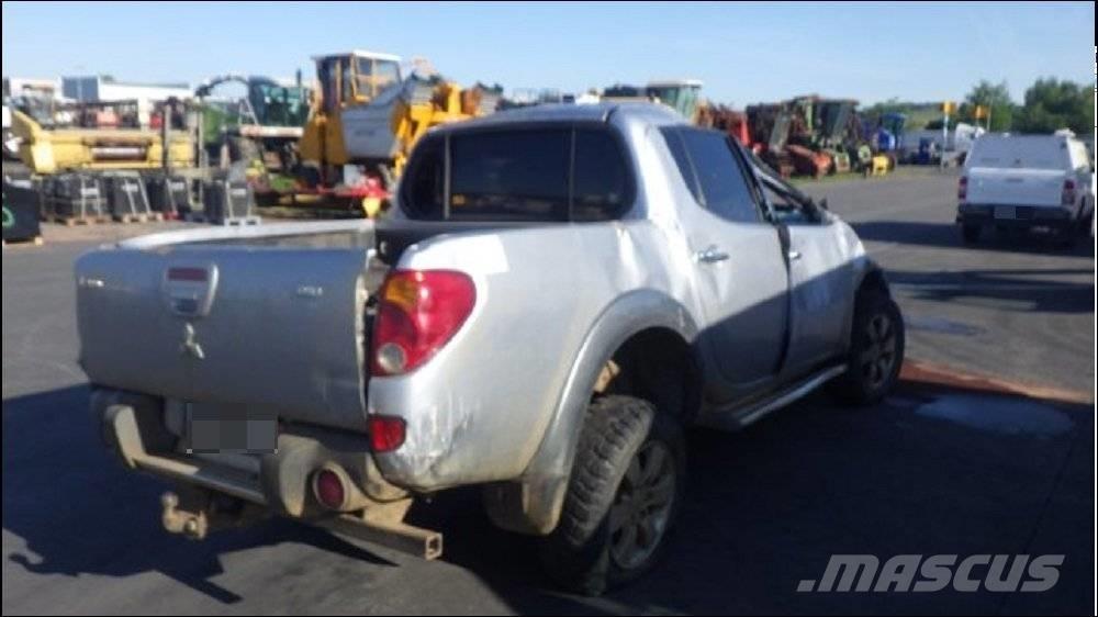 Mitsubishi L 200 3 픽업/드롭사이드