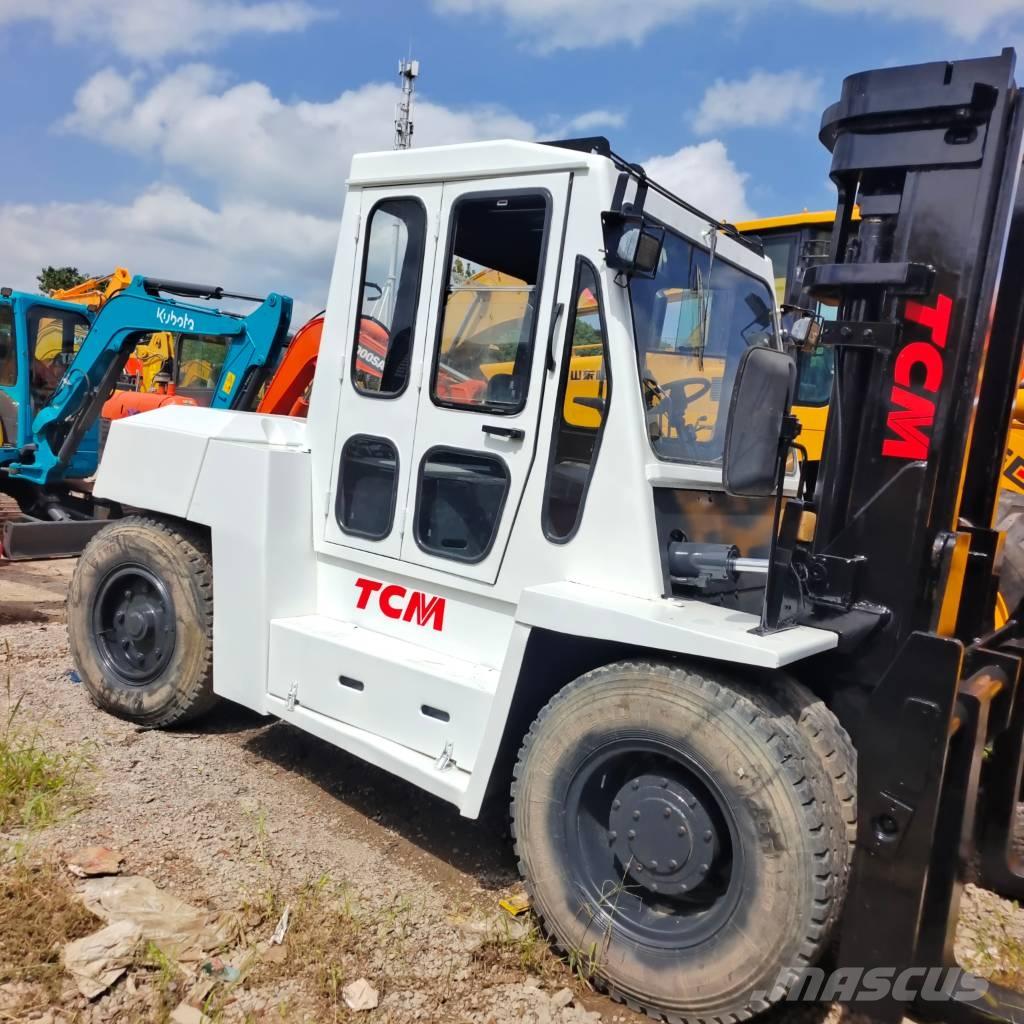 TCM FD 100 디젤 지게차