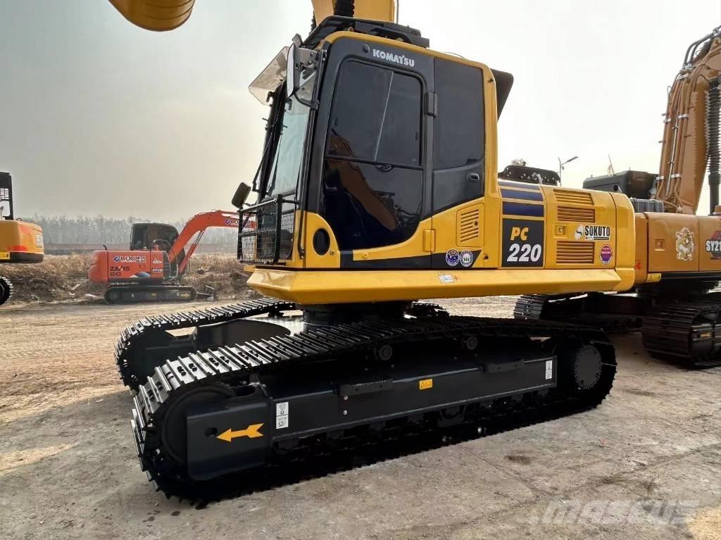 Komatsu 220 대형 굴삭기 29톤 이상