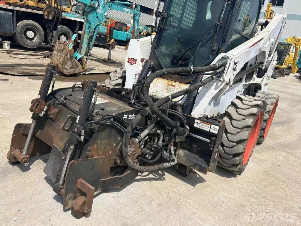 Bobcat S 750  스키드로더