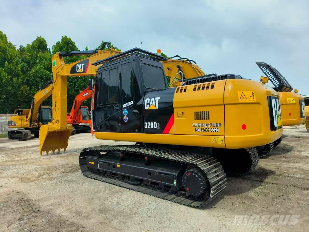CAT 320 D 대형 굴삭기 29톤 이상