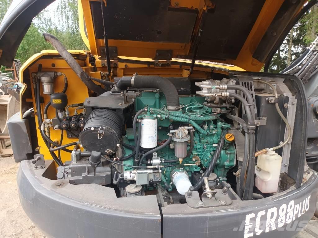 Volvo ECR 88 PLUS 중형굴삭기 7톤-28톤