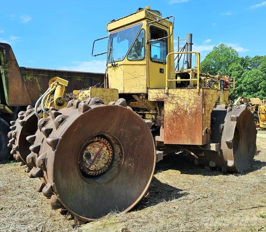 CAT 826 B 토양 다짐기