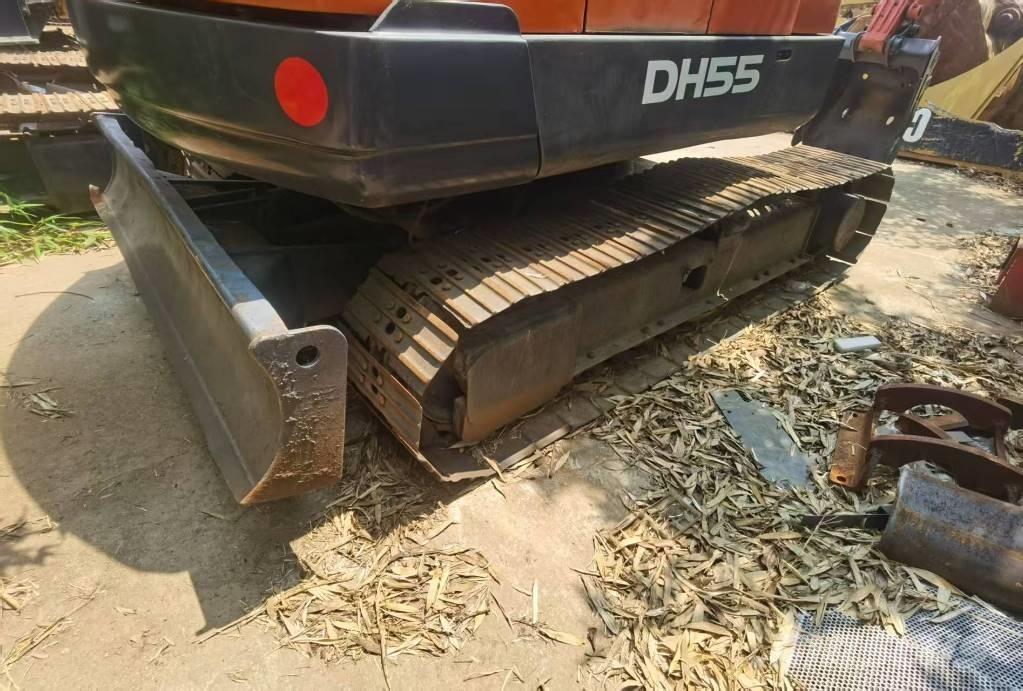 Doosan DH 55 소형 굴삭기 7톤 미만