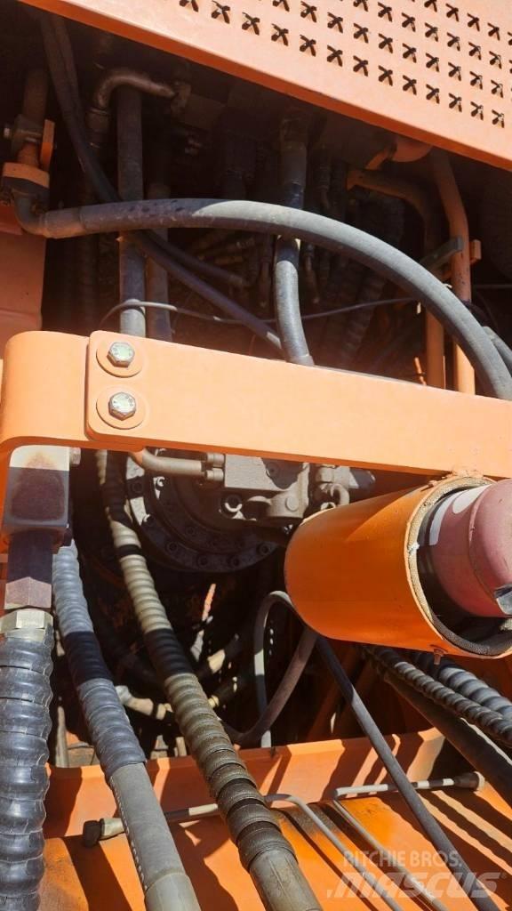 Doosan DX 300 LC 대형 굴삭기 29톤 이상