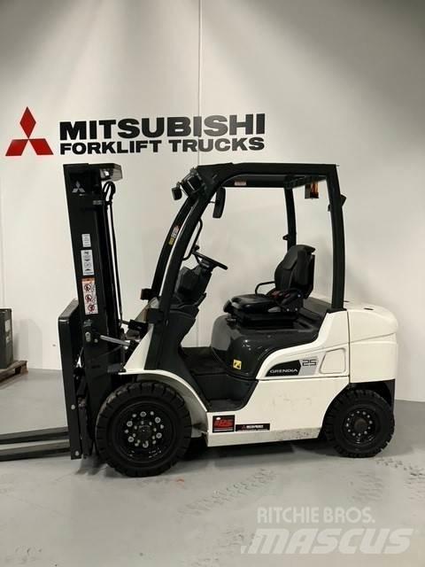 Mitsubishi FD25N3 디젤 지게차