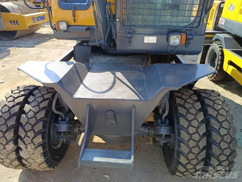 Xinyuan XYB75W-9 대형 굴삭기 29톤 이상