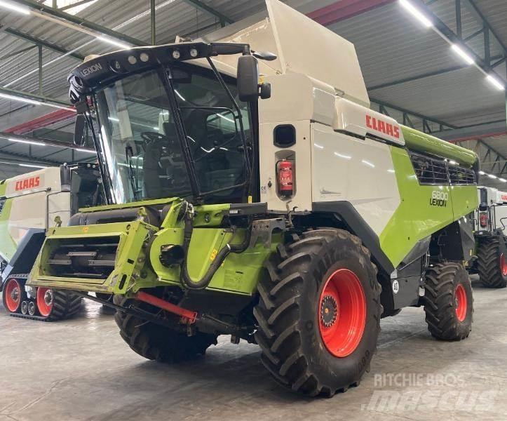 CLAAS LEXION 6800 콤바인 수확기