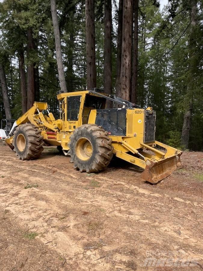 Tigercat 620H 목재스키더