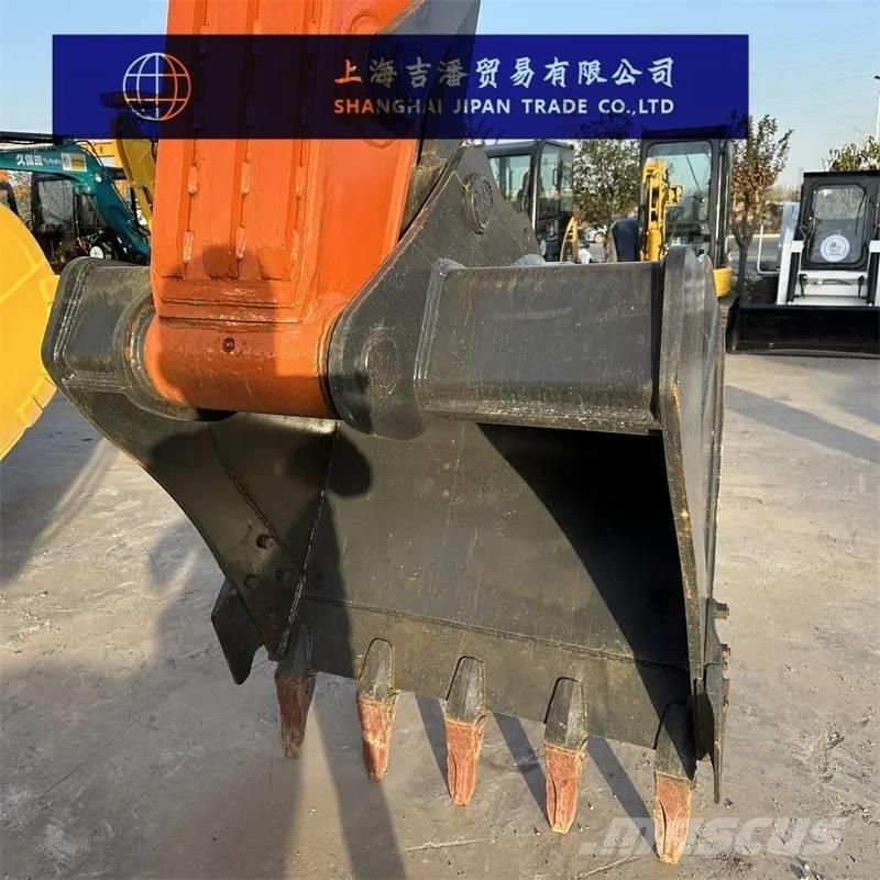 Doosan DX 300 대형 굴삭기 29톤 이상