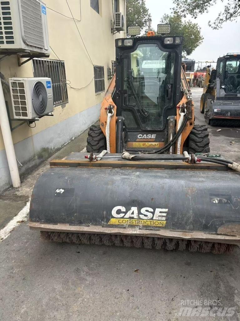 CASE SR 220B  스키드로더