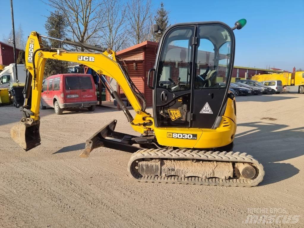 JCB 8030 ZTS 소형 굴삭기 7톤 미만