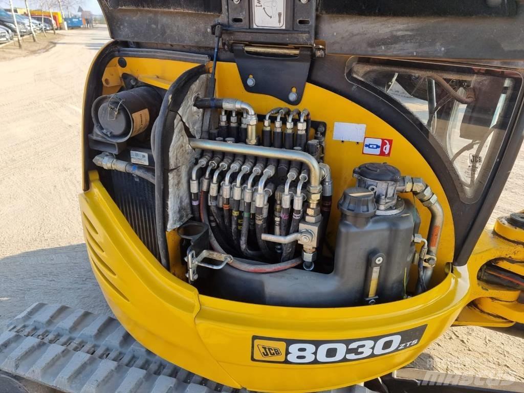 JCB 8030 ZTS 소형 굴삭기 7톤 미만
