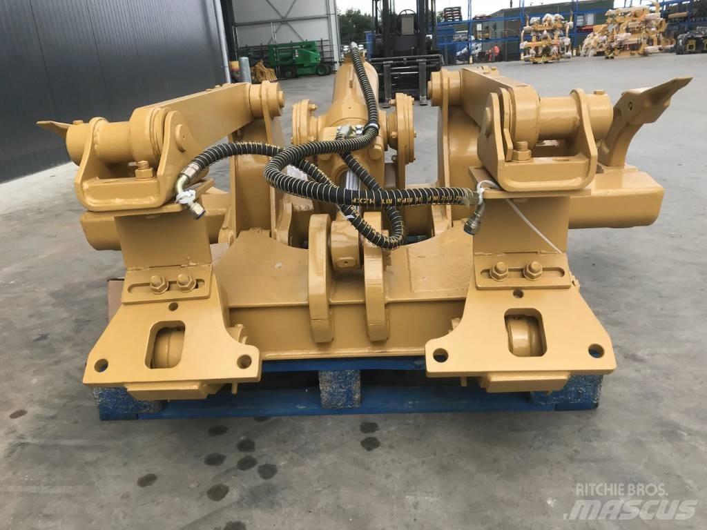 CAT D6K2 스크레퍼
