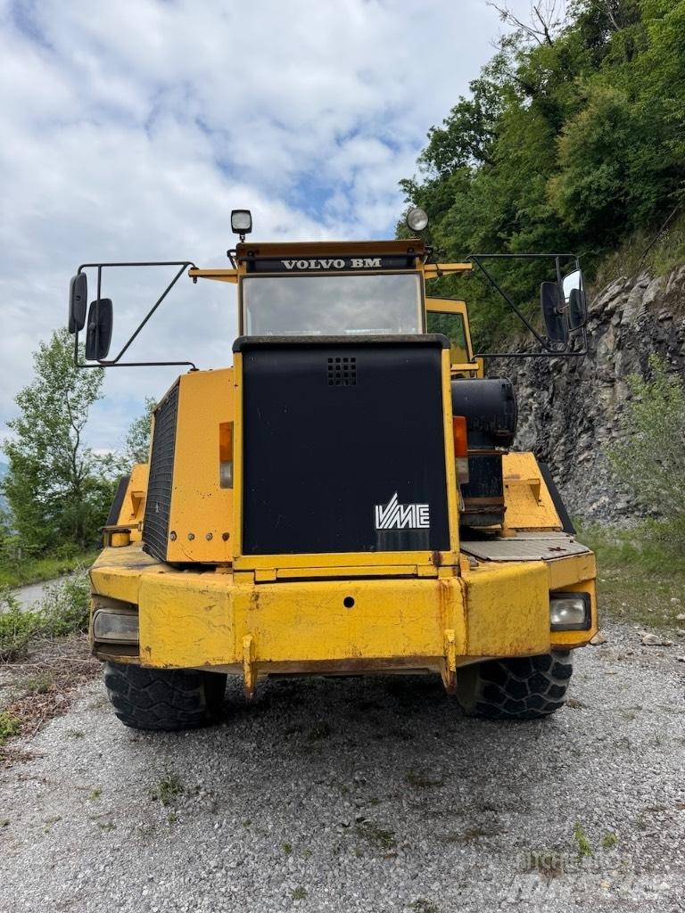 Volvo BM A 35 연결식 홀러