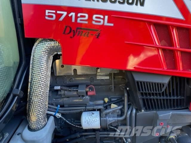 Massey Ferguson 5712 트랙터