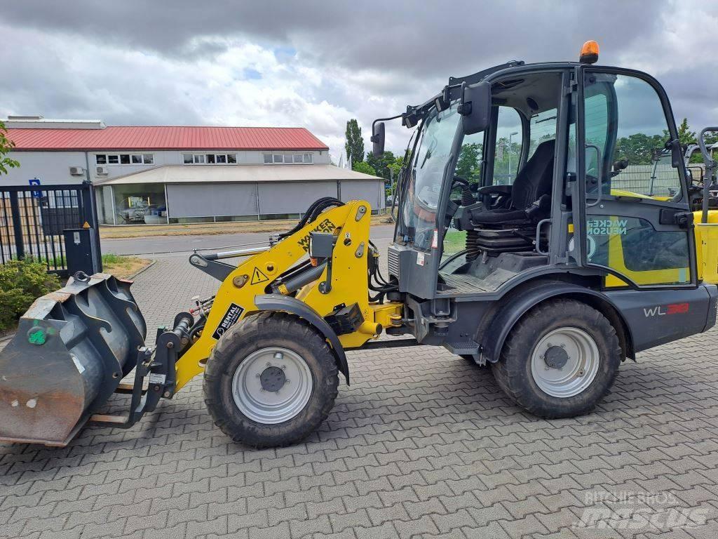 Wacker Neuson WL38  휠로우더