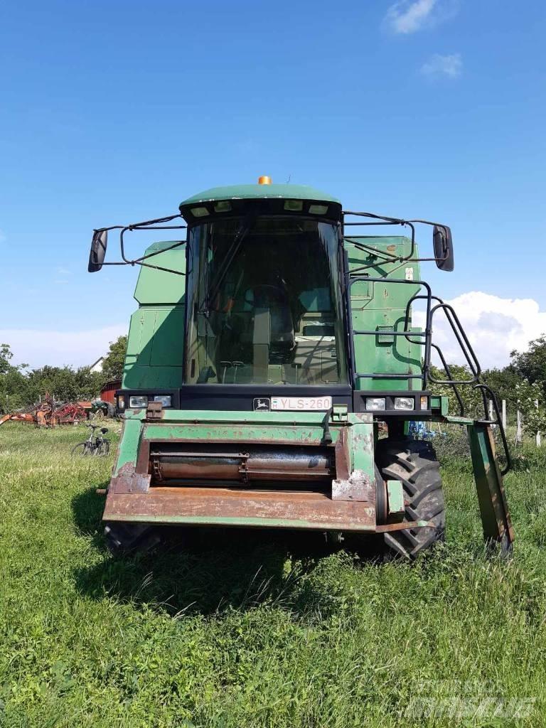 John Deere 2054 콤바인 수확기