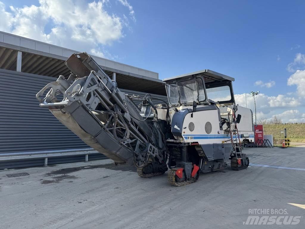 Wirtgen W 150 아스팔트 콜드 밀링 기계