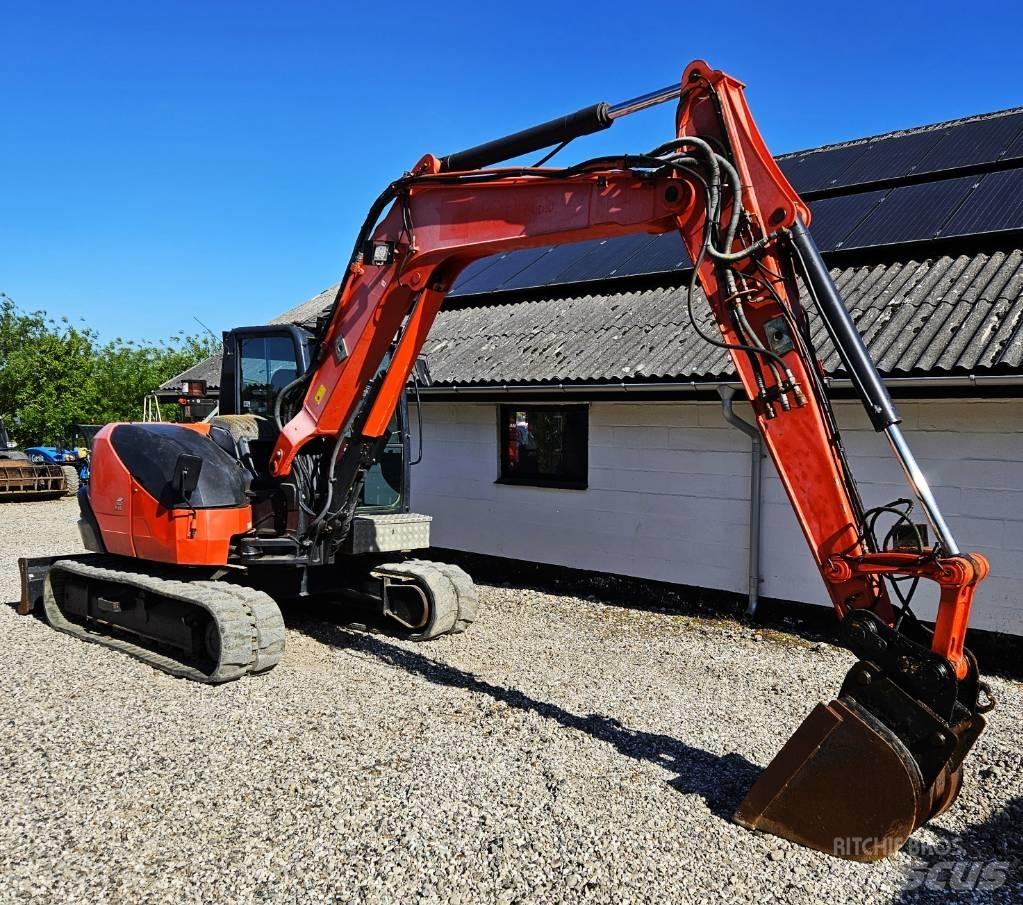 Kubota KX 080-4 중형굴삭기 7톤-28톤