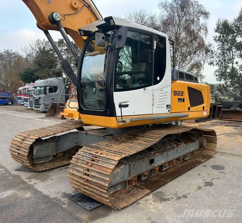 Liebherr R 922 L 대형 굴삭기 29톤 이상