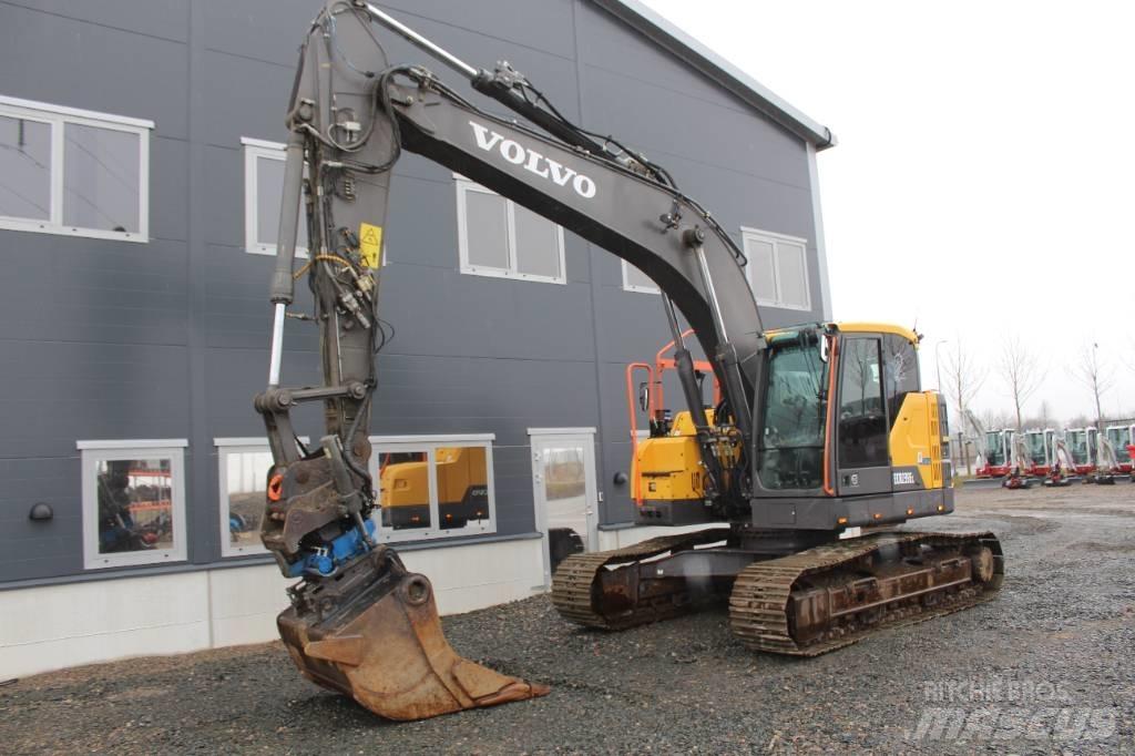Volvo ECR 235 E 대형 굴삭기 29톤 이상