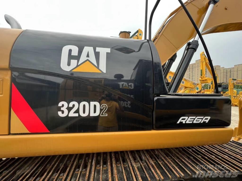 CAT 320 대형 굴삭기 29톤 이상