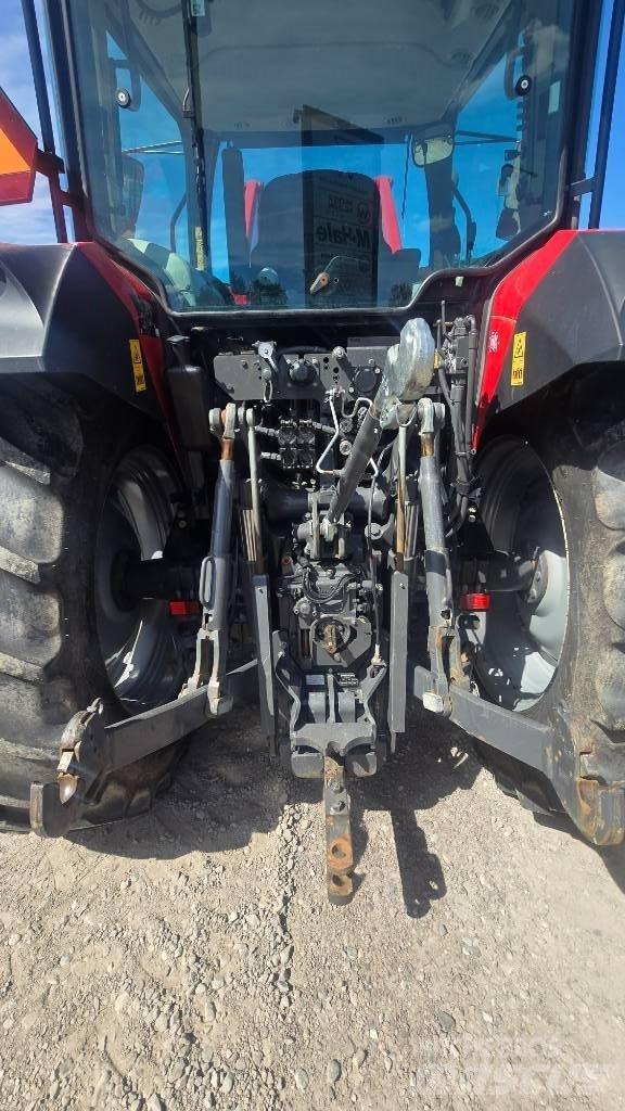Massey Ferguson 5710 트랙터